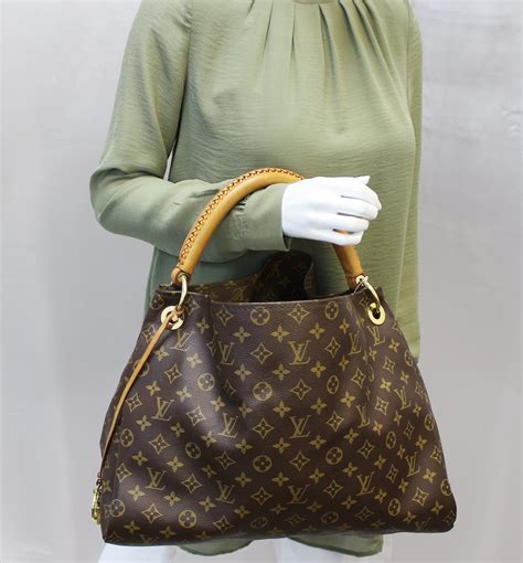 louis vuitton artsy mm handbag with monogram canvas